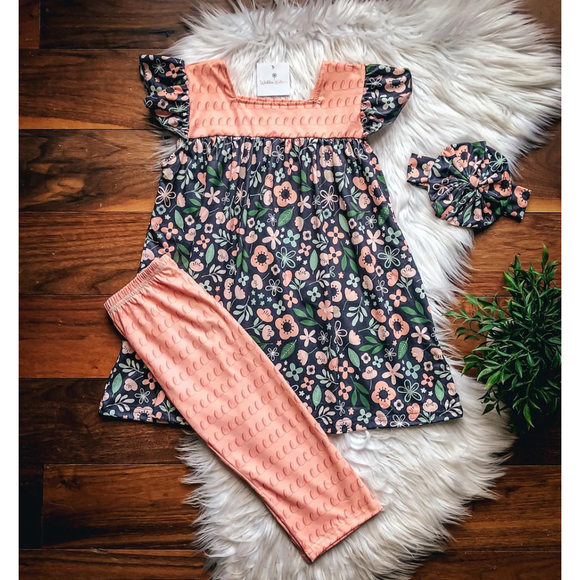 Wellington Designs Other - Wellington Designs Girls Happiness Blooms Capri Set, Sz 4T